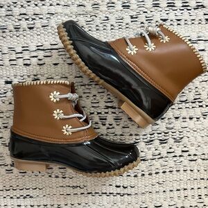 Jack Roger’s Chloe Classic Rain Boot Size 6